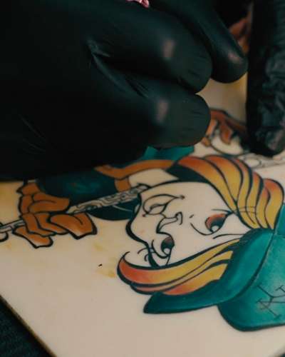 Corso di aggiornamento per operatore di tatuaggio